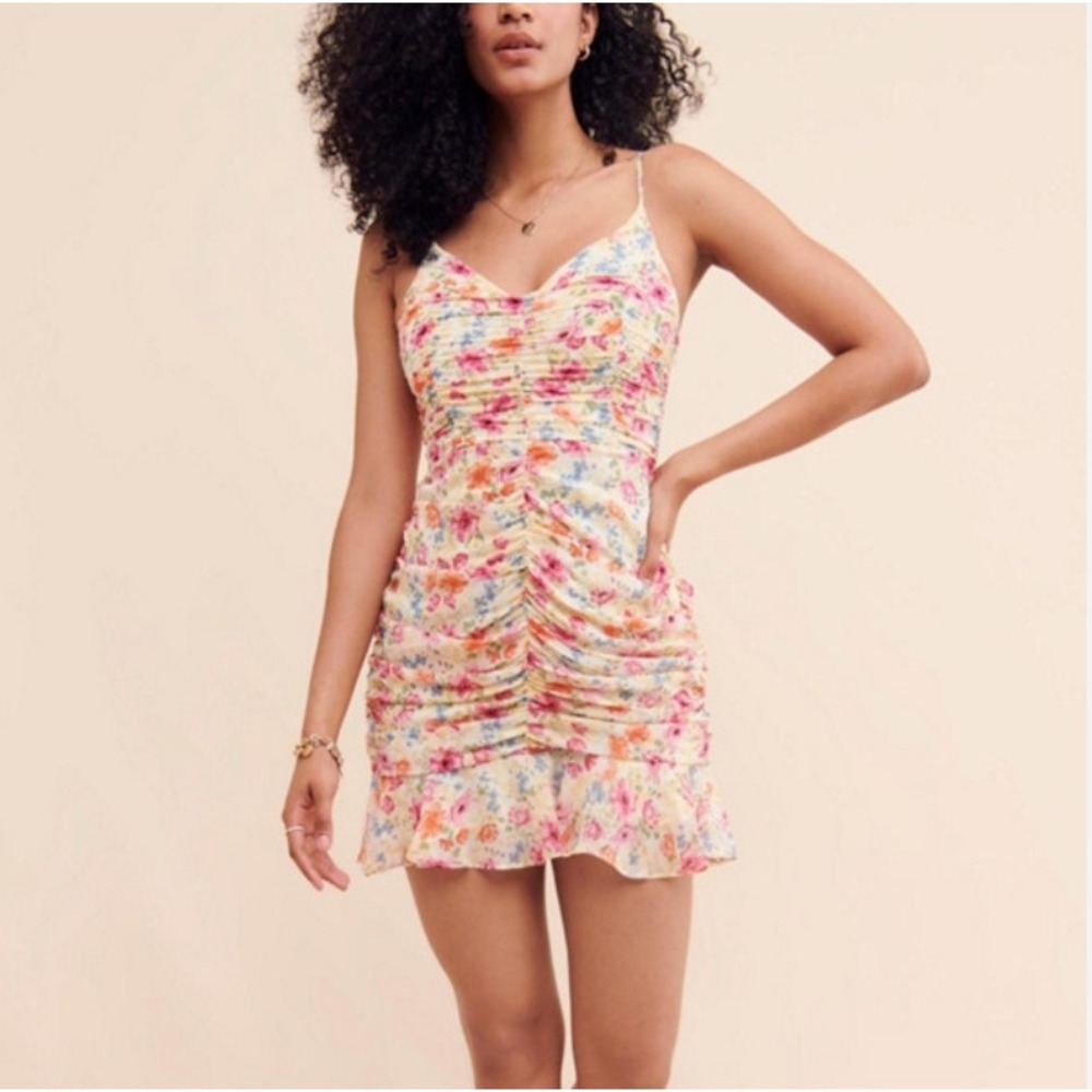 ASTR THE LABEL Floral Ruched Cami Mini Dress Size‎ Small